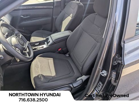 Used 2023 Hyundai Tucson SE image 10