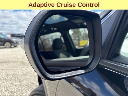 Used 2025 Chevrolet Traverse LT w/ Sun and Wheel Package AWD/4WD image 10