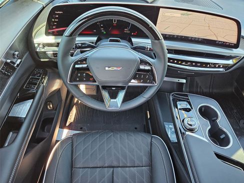 New 2026 Cadillac Lyriq V w/ LPO, Floor Liner Package AWD/4WD image 14