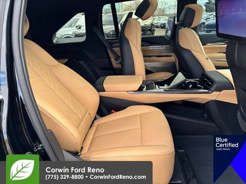 Used 2025 Cadillac Escalade IQ Luxury 2 image 32