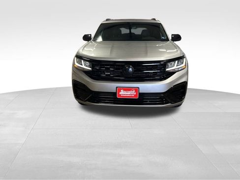 Used 2023 Volkswagen Atlas Cross Sport SEL R-Line image 25