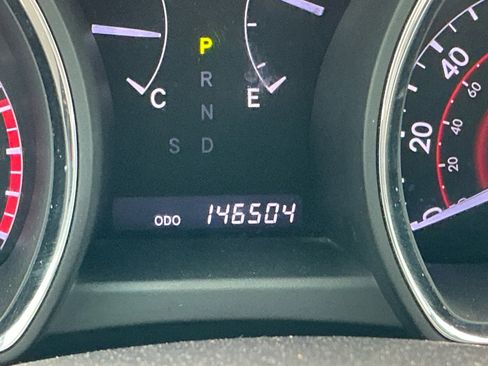 Used 2013 Toyota Highlander 4WD w/ Cold Weather Pkg image 11