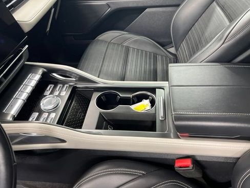 Certified 2024 Lincoln Nautilus Reserve AWD/4WD image 15