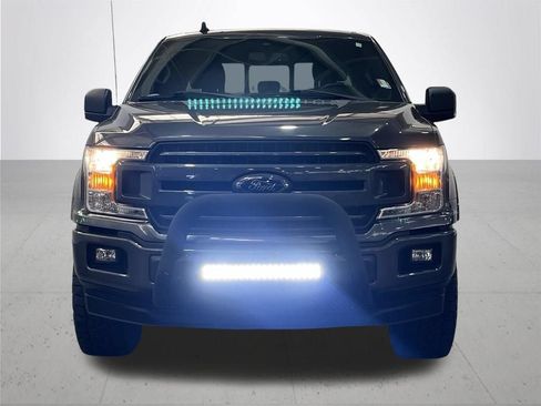 Used 2020 Ford F150 XLT w/ Equipment Group 302A Luxury AWD/4WD image 4