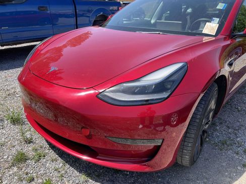 Used 2022 Tesla Model 3 Performance image 8