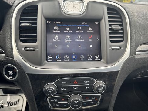 Used 2022 Chrysler 300 Touring L w/ Popular Equipment Group image 25