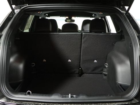 New 2026 Jeep Compass Latitude image 8