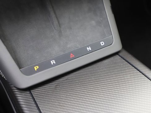 Used 2026 Tesla Model S Plaid AWD/4WD image 23