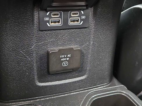 Used 2023 Jeep Gladiator Sport AWD/4WD image 21