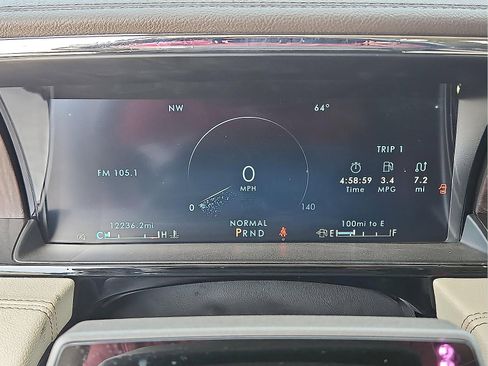 Used 2023 Lincoln Navigator L Reserve image 18