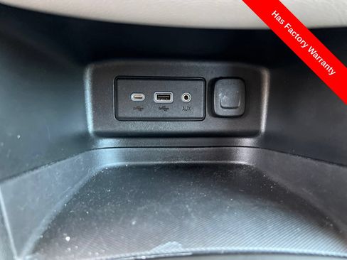 Used 2022 Chevrolet Equinox LT AWD/4WD image 17