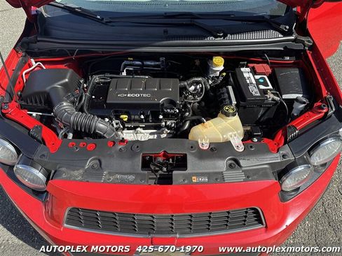 Used 2012 Chevrolet Sonic LT image 27