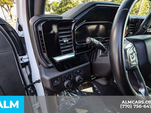 Used 2024 Chevrolet Silverado 2500 LT image 37