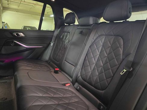 Used 2024 BMW X5 xDrive40i w/ Premium Package image 17