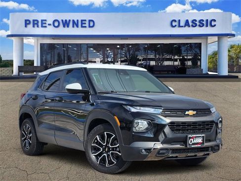 Used 2023 Chevrolet TrailBlazer ACTIV image 1