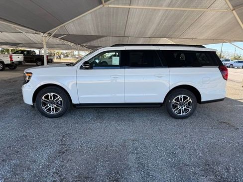 New 2025 Ford Expedition Max Active image 4