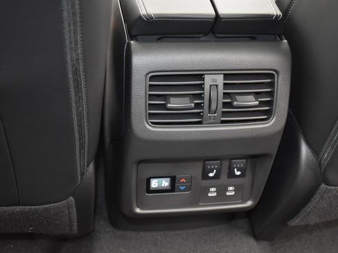 New 2026 Nissan Rogue Platinum w/ Platinum Premium Package image 15