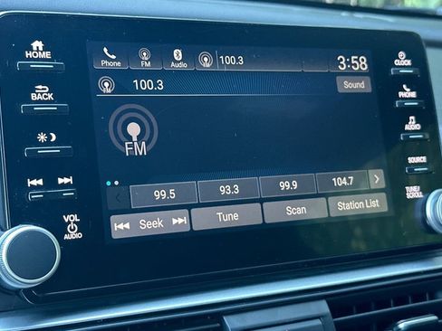 Used 2019 Honda Accord Sport image 19