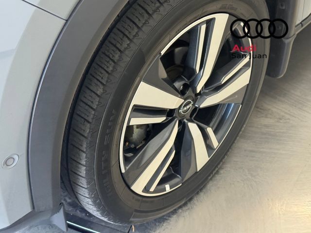 Used 2022 Nissan Rogue SL w/ SL Premium Package AWD/4WD image 5