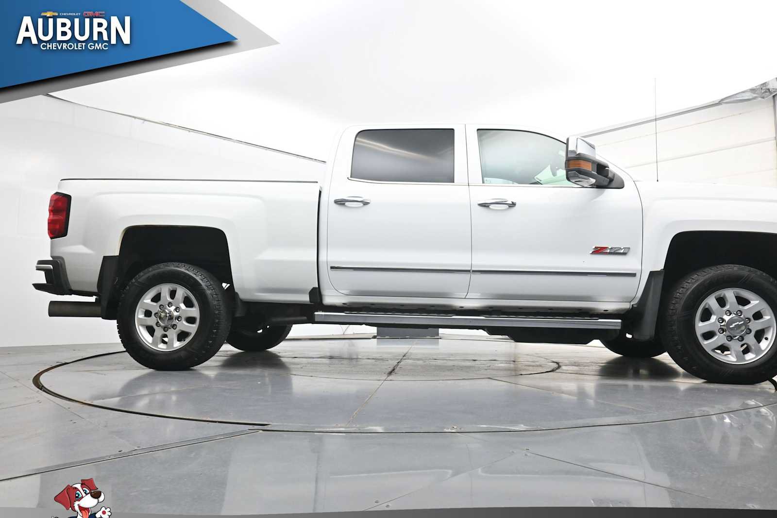 Used 2019 Chevrolet Silverado 2500 LTZ w/ Duramax Plus Package AWD/4WD image 26