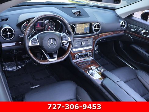 Used 2017 Mercedes-Benz SL 550 image 16