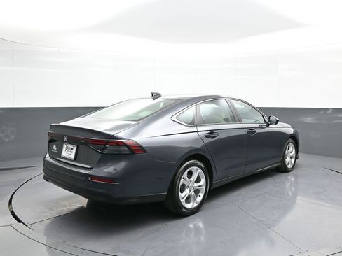 Certified 2023 Honda Accord LX image 6