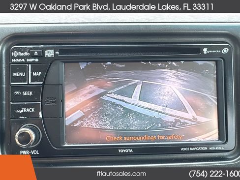 Used 2014 Toyota Sienna SE FWD image 50