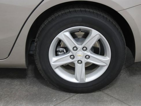 Used 2024 Chevrolet Malibu LT image 49