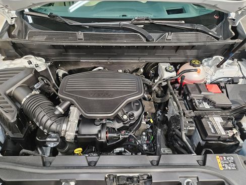 Used 2023 GMC Acadia Denali AWD/4WD image 19