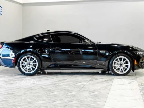 Used 2024 Ford Mustang GT Premium RWD image 10
