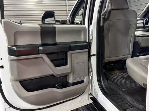 Used 2019 Ford F450 XL w/ Power Equipment Group image 36