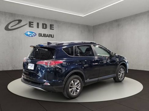 Used 2018 Toyota RAV4 XLE AWD/4WD image 13