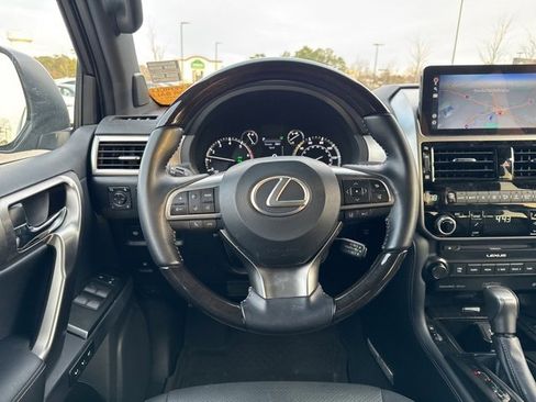 Used 2023 Lexus GX 460 Luxury image 12