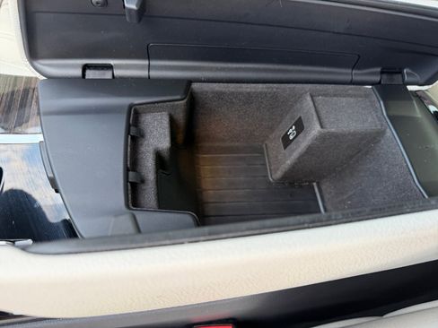 Used 2020 BMW 540i w/ M Sport Package image 15