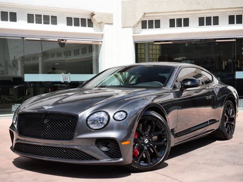 Used 2023 Bentley Continental GT V8 AWD/4WD image 11