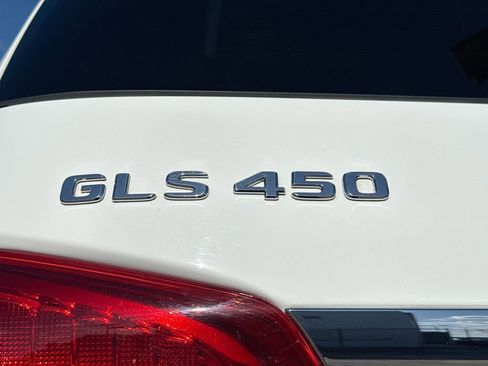 Used 2018 Mercedes-Benz GLS 450 4MATIC w/ Premium Package image 11