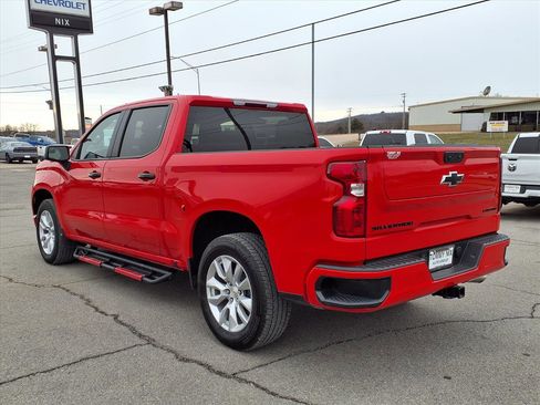 Used 2025 Chevrolet Silverado 1500 Custom w/ LPO, Dark Essentials Package image 2