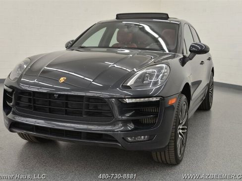 Used 2018 Porsche Macan GTS image 1