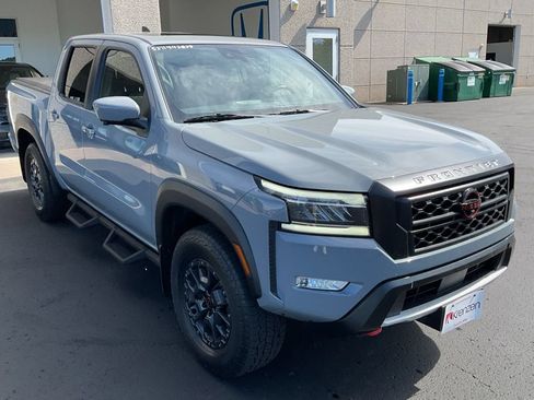 Used 2023 Nissan Frontier PRO-4X w/ Pro-4X Premium Package AWD/4WD image 3