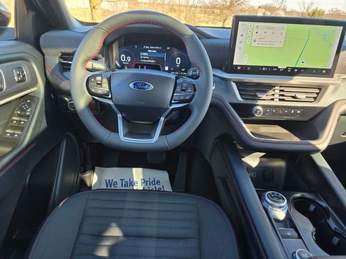 New 2026 Ford Explorer ST-Line w/ ST-Line Street Pack image 31