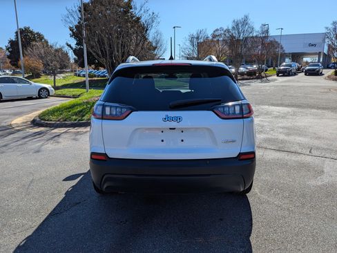 Certified 2021 Jeep Cherokee Latitude image 6