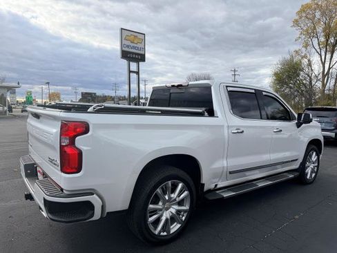 Used 2022 Chevrolet Silverado 1500 High Country w/ High Country Premium Package image 6