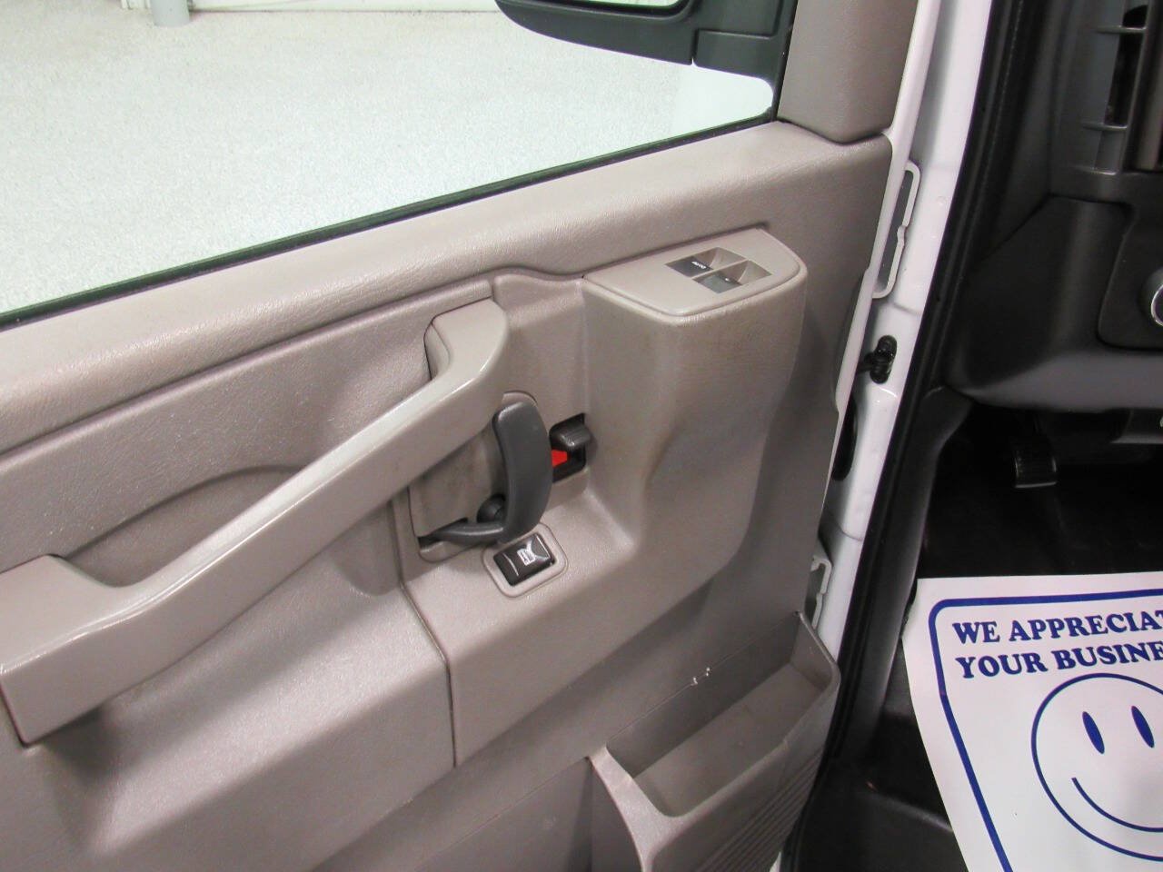 Used 2020 Chevrolet Express 2500 w/ Driver Convenience Package RWD image 37