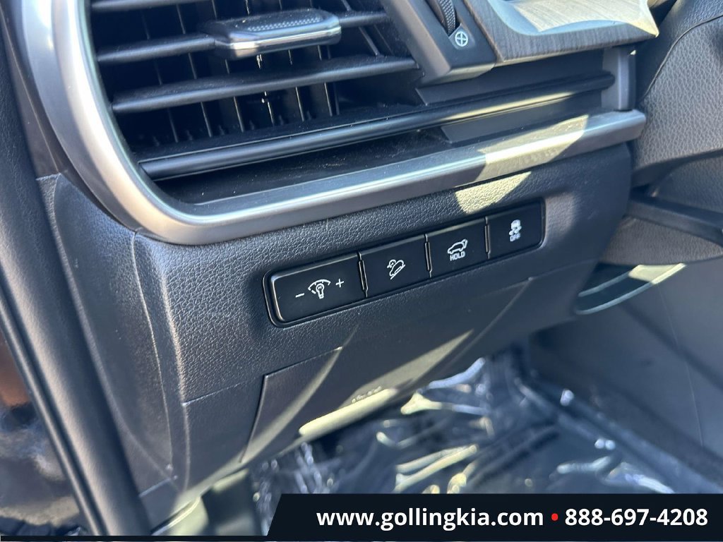 Certified 2024 Kia Telluride EX w/ EX Captain's Chair Package AWD/4WD image 20