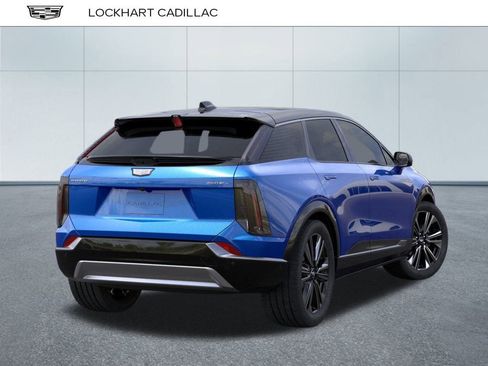 New 2026 Cadillac Optiq Luxury 2 image 4