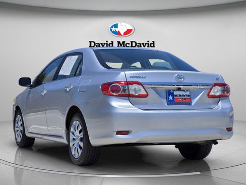 Used 2013 Toyota Corolla LE FWD image 4