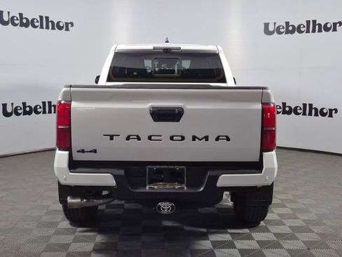 New 2026 Toyota Tacoma TRD Off-Road AWD/4WD image 6
