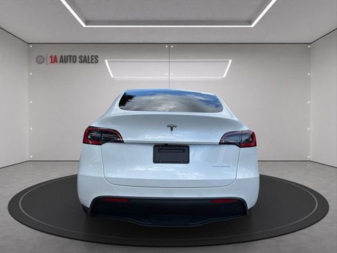 Used 2020 Tesla Model Y Long Range AWD/4WD image 4