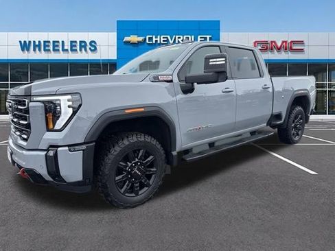 Used 2024 GMC Sierra 2500 AT4 w/ AT4 Premium Plus Package image 1