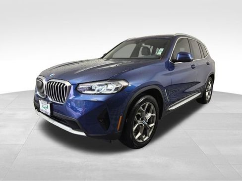 Used 2022 BMW X3 xDrive30i AWD/4WD image 3